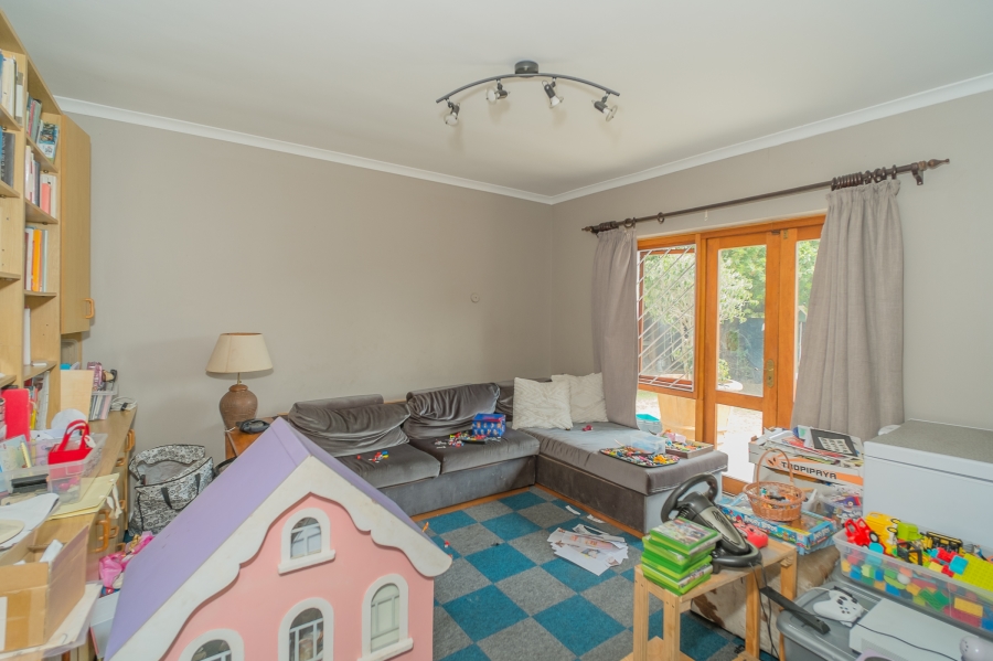 4 Bedroom Property for Sale in Edgemead Western Cape